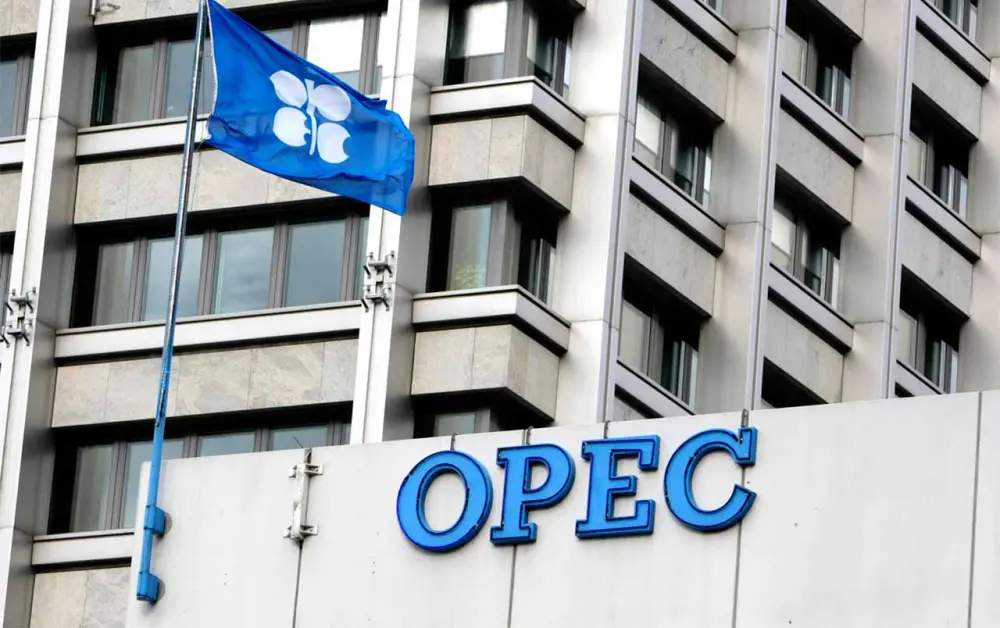 Global Oil Prices Fall as OPEC+ Signals Higher Production and Demand Outlook Improves