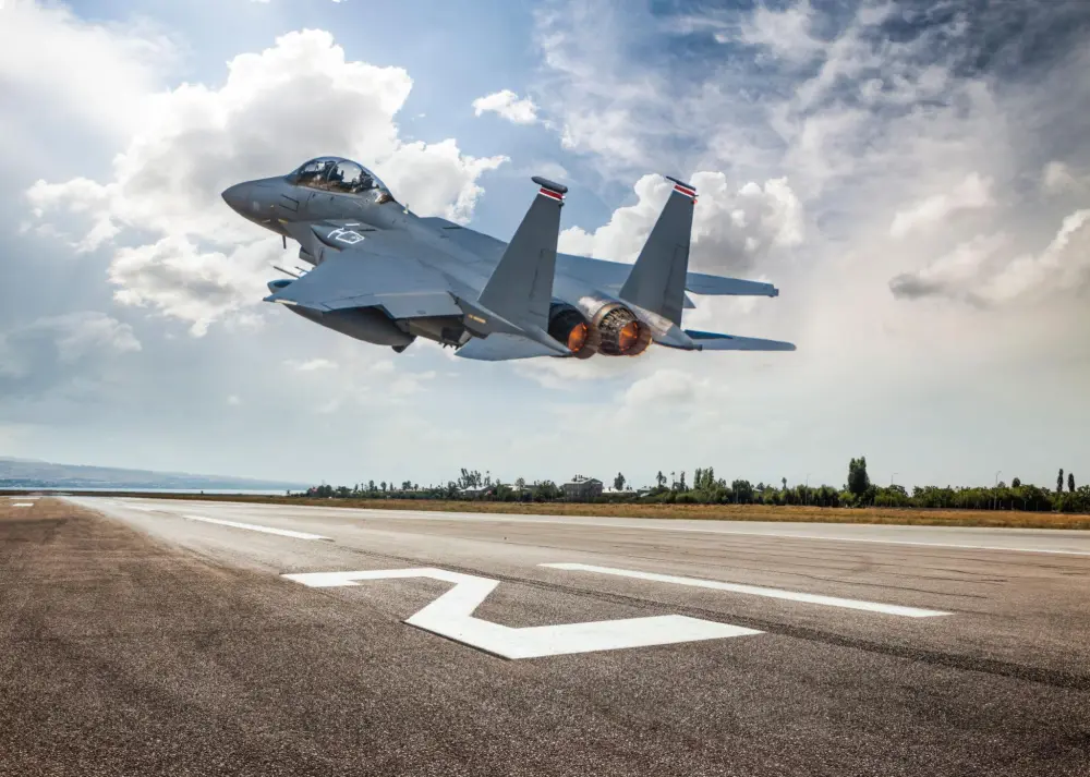 Trump Orders Fresh U.S. Strikes on Iran After Missile Attack Escalates Middle East Conflict